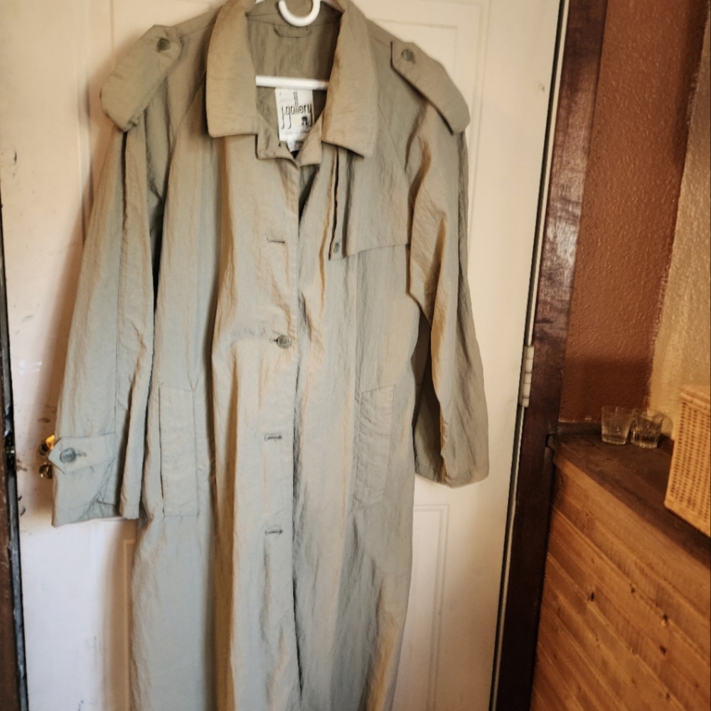 Rain jacket
